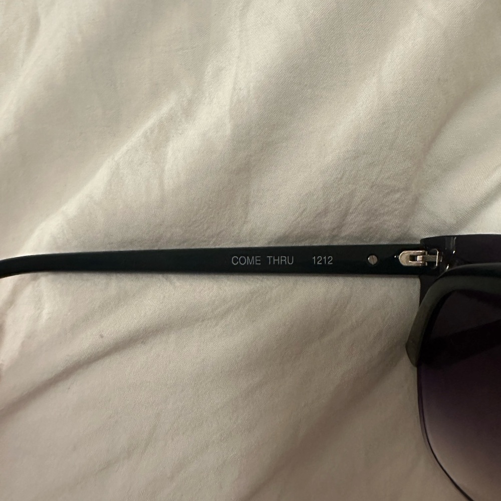 Quay Australia sunglasses